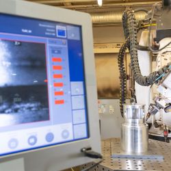 Meteor Umformtechnik Feinschneidteile Biegeteile Baugruppen Schleifen Bürsten