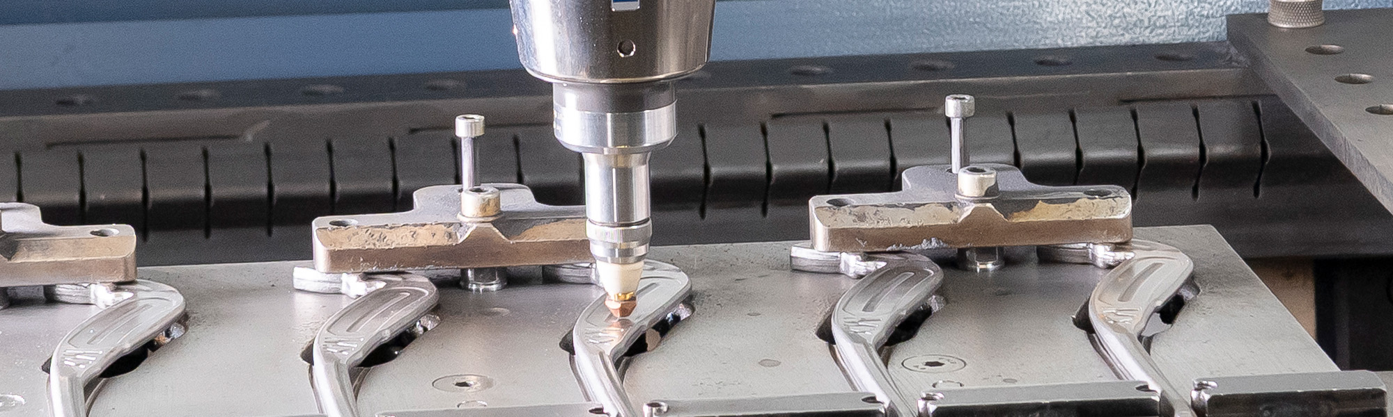 VIA LASER & SYSTEMTECHNIK