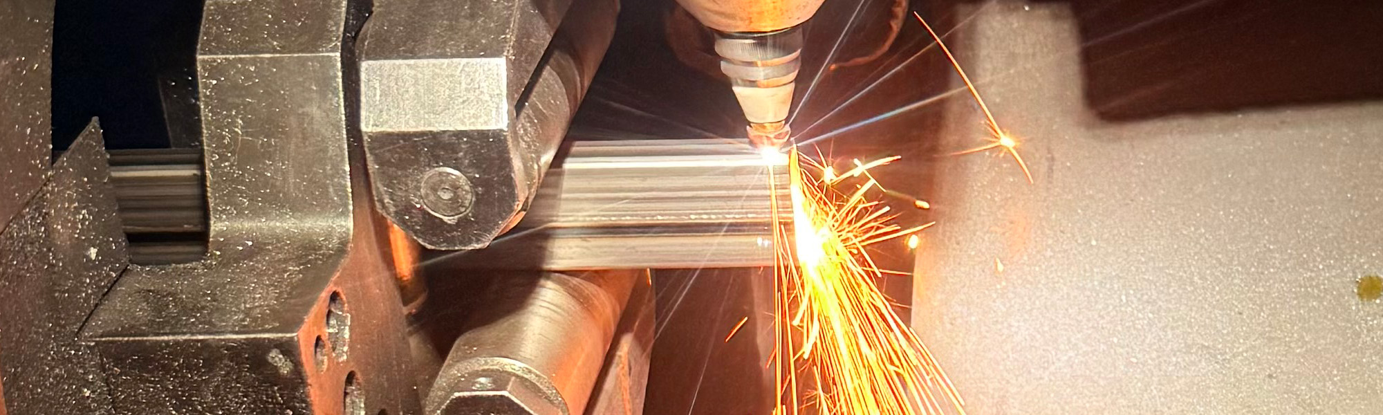 VIA LASER & SYSTEMTECHNIK